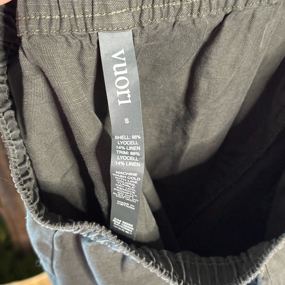 NWOT Vuori Linen Shorts Size S - Picture 5 of 5